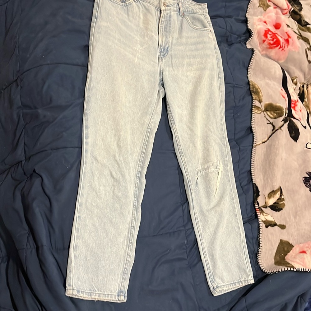 Altar’d State Bershka Mom Jeans size 8